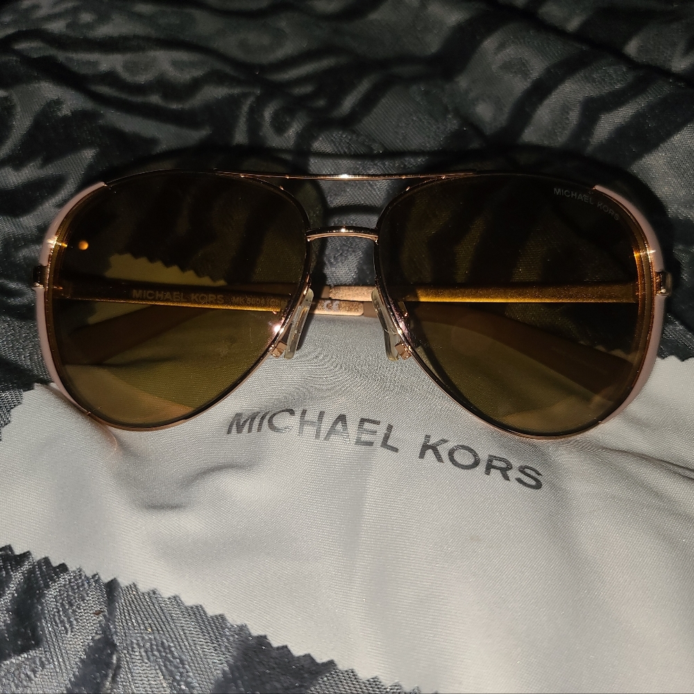Michael Kors Sunglasses - Picture 3 of 4